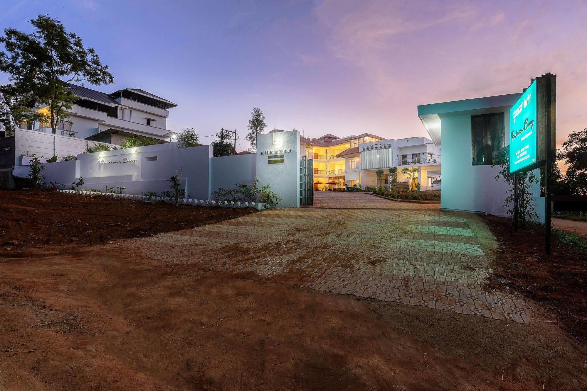 Treebo Trend Vrindavan Coorg Somwarpet Road Madikeri Buitenkant foto